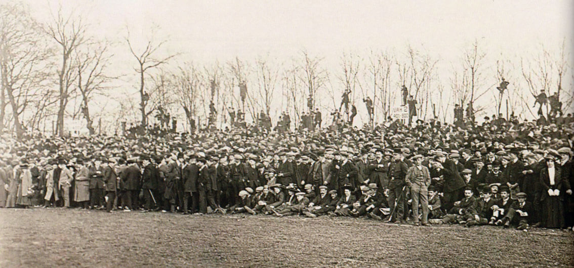 De wedstrijd RAP – Sparta (2-1) werd in 1899 bezocht door bijna 3500 belangstellenden